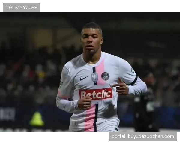 克拉马里奇造点并主罚命中，霍芬海姆上半场取得领先